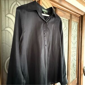 Lauren Ralph Lauren Black 
Women's Satin Charmeuse Shirt 
Size L